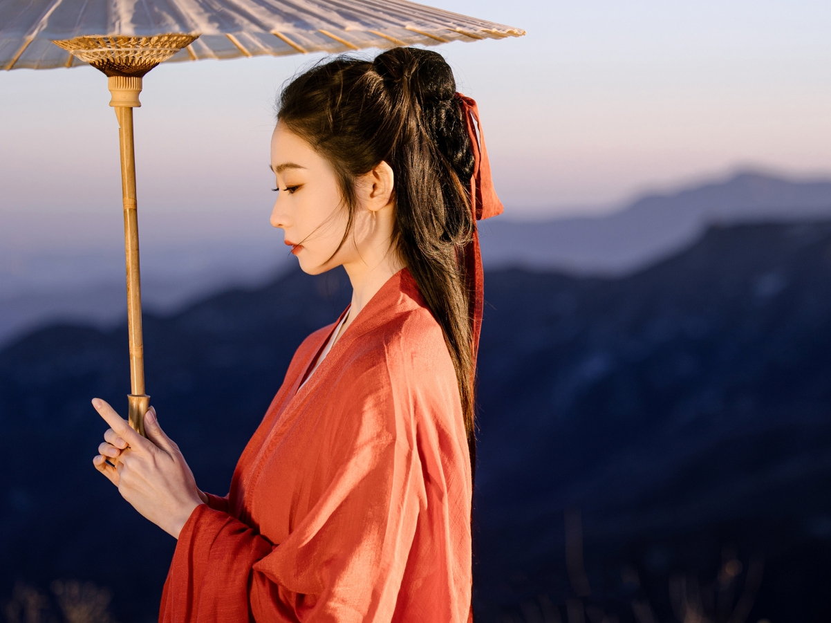 穿成男主妈(李依依傅远)什么小说,名字《后妈摆烂录》后续无弹窗阅读